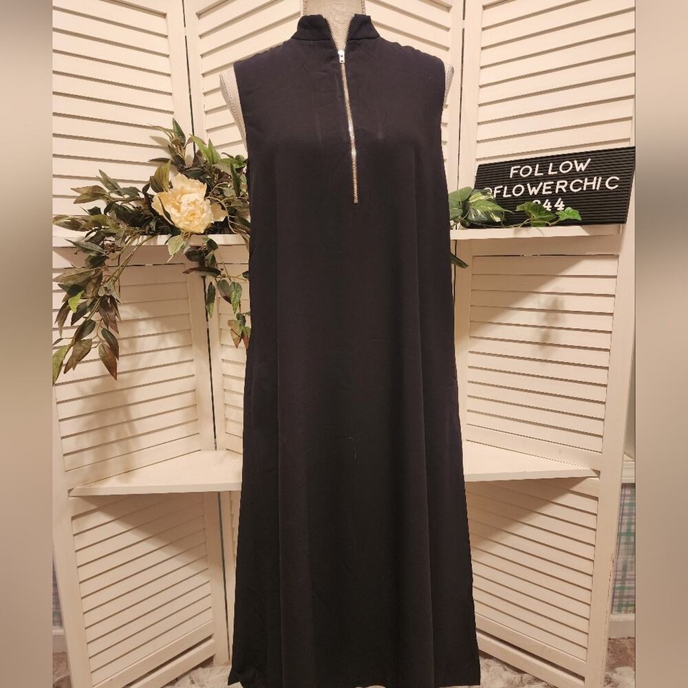 STEPHAN SCHNEIDER  PARTIAL ZIP BLACK SLEEVELESS DRESS SIZE SMALL